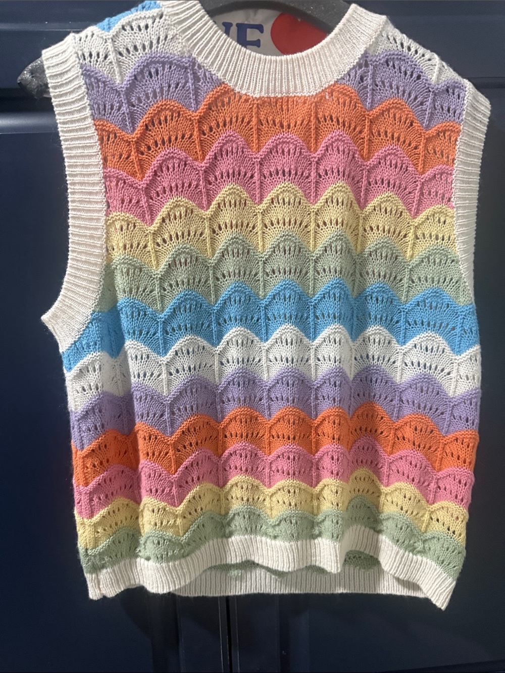 Colorful Sweater Sleeveless Vest Size Medium